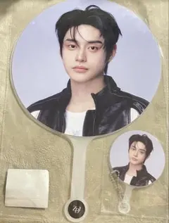 2025年最新】キムジウン うちわの人気アイテム - メルカリ