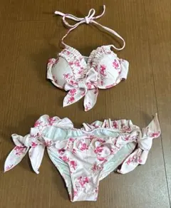 REBECCA TAYLOR＊花柄＊ピンク＊ビキニ＊リボン＊シュシュ＊11L REBECCA TAYLOR | WaiiWaii Swimwear Shop（ワイワイ水着） REBECCA