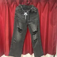 ダメージ加工 ダークグレー ストレートジーンズ