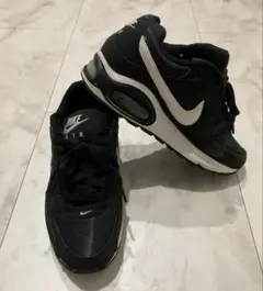 美品　NIKE エアマックスコマンド　ブラック　23cm