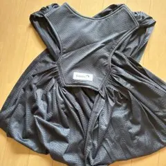 Konny 抱っこひも M ダークグレー 収納袋付き