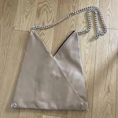 MM6 チェーンショルダーバッグ