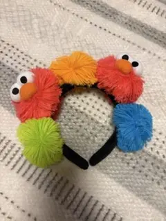 USJ セサミストリート　エルモ カチューシャ　カラフルポンポン付き