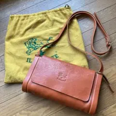 イルビゾンテのクロスボディバッグ 定価47,300円 税込