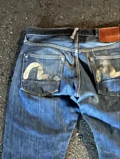 Item thumbnail for item 430bf78a-c302-40d0-8ba9-62b1e62cb525