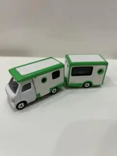 【希少】限定トミカ４台セット 肝油ドロップ号テントむし　サスペンションループ開閉 トミカ 河合薬業株式会社 肝油ドロップ号 : トミカ探求日記