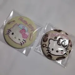 キティ刺繍缶バッジ2個