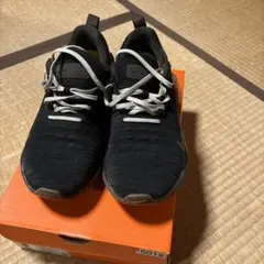 NIKEランニングシューズ