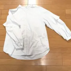GU ジーユー　水色と白のストライプ 長袖シャツ　サイズＸＬ
