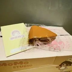 MoMo 限定品チョコレートケーキ スクイーズ