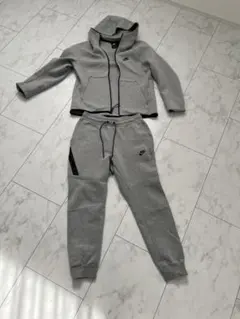 Nike テックフリース　セットアップ