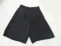 GU　センタープレスバミューダパンツ ブラック キュロット パンツ