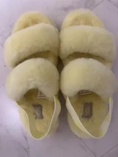 UGG シープスキン サンダル イエロー
