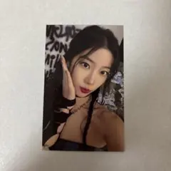 LE SSERAFIM カズハ