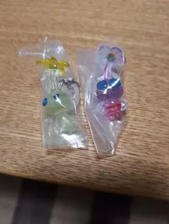ピクミンめじるしキーホルダー 2個セット　羽と光