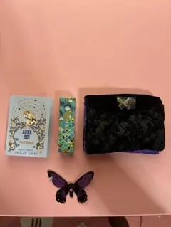 ANNA SUIティッシュポーチ＆オードトワレ2ml&ハンドクリーム10g