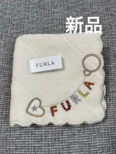 FURLA タオルハンカチ 白　新品