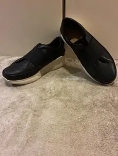 UGG Libu レザー スリッポン ブラック 黒 22.5 ZARA アグ
