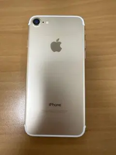 Apple iPhone 7 Gold 本体