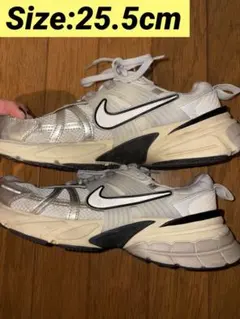 Nike v2k run スニーカー(25.5cm)