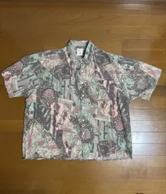 多色デザイン 半袖シャツ