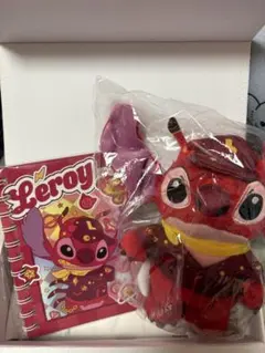 ステッチハッピーくじリロイぬいぐるみ、シール帳