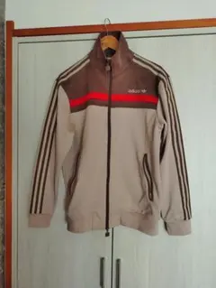 アディダス　トラックトップ　ワンダータープジャケットジャージ　IS1416