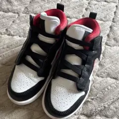 【5/31まで出品】エアジョーダン1 NIKE 16.5のサムネイル