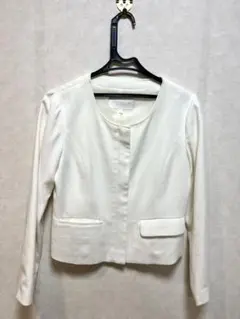 ホワイト ノーカラージャケット
