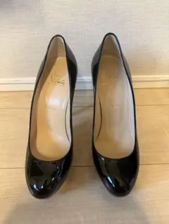 Christian Louboutin Pippa ブラックハイヒール