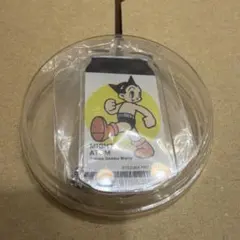 手塚治虫　ラベル缶　鉄腕アトム　アクリルキーホルダー　新品未開封のサムネイル