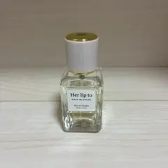 Her lip to ROSE BLANCHE Eau de Parfum