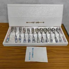 銀食器のサムネイル
