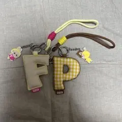 ポップマート　PIN FOR LOVE イニシャルラブブ