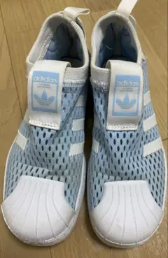 adidasキッズスニーカー 20cm 水色