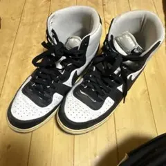 Nike ハイカットスニーカー ホワイト/ブラック