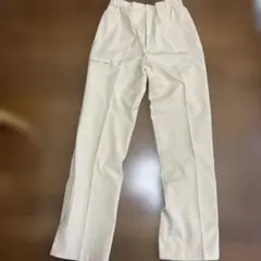 アイボリー カジュアルパンツ メッシュライニング