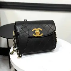 シャネル ラムスキン マトラッセ ビコローレ ショルダーバッグ ブラック