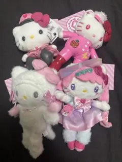 ハローキティ ぬいぐるみキーホルダー　4体セット 原宿限定　東京駅限定