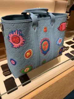 ルイヴィトン 草間彌生 トリヨン モノグラム　ウィークエンド トート