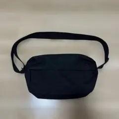 ブラック ナイロン ショルダーバッグ