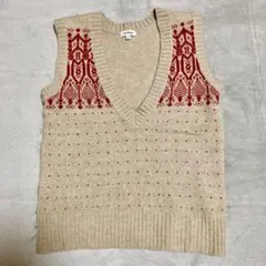 【ヴェールダンス】ベージュ×赤Vネック 編み込み模様ニットベストMウール96％★