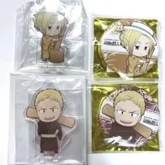 【進撃の巨人】アニメイトカフェ アニ ライナー 缶バッジ アクスタ セット