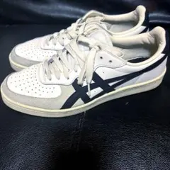 大人気　Onitsuka Tiger スニーカー 27㎝　ホワイト/ブラック
