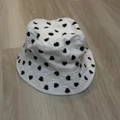 Urban Outfitters ハート柄バケハ コーデュロイ