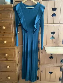 美品ビスVisロングニットワンピース