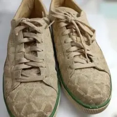 Puma ベージュ スエード スニーカー