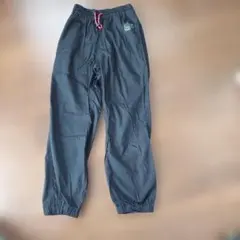 BREEZE ブラック ロングパンツ １４０cm