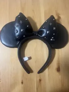 【限定完売品】ミニー ブラック　レザー カチューシャ スタッズ付き Disney