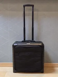 RIMOWA リモワ キャリーケース ビジネスバッグ 黒のサムネイル